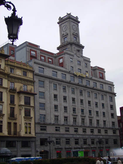 edifciocajaasturias.jpg